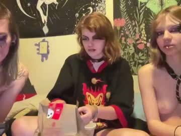 cosplay cam couple polyhouseofgays image #3707498
