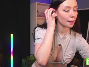 cosplay cam girl ella_knockers_xl image #3830687