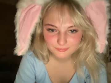 holli__wood cosplay cam