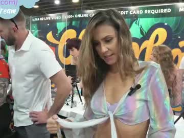 cosplay cam girl livanddrew image #2227151