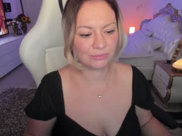 webcam girl kiradivine capture image #737422
