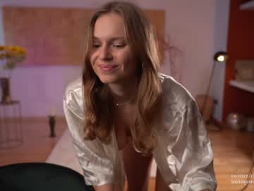 cosplay cam girl chillwithkira image #3647672