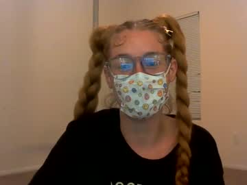 cosplay cam girl heyyitspeachesss image #2440067