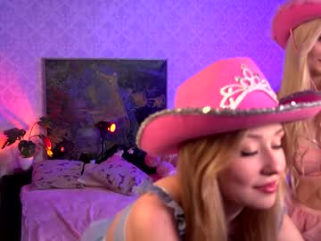 cosplay cam girl ella_knockers_xl image #6219586