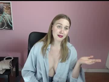 nextdoorgir_l cosplay cam