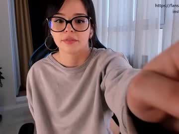 cosplay cam girl aavee image #1742933