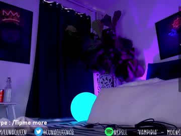webcam girl lunaqueeeen capture image #2950844