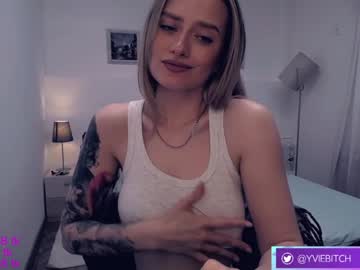 cosplay cam girl _yvie_ image #4510609