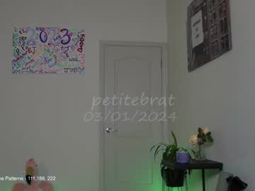 cosplay cam girl petitebrat image #6460270