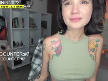 cosplay cam girl lonelly_lolly98 image #5940655