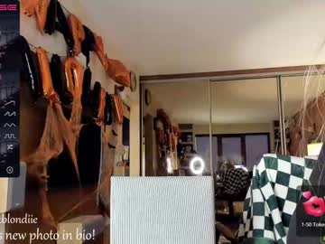cosplay cam girl bestblondiiecb image #2998738