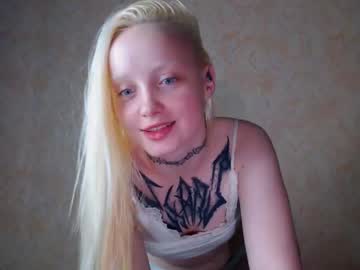 rainy_moon cosplay cam