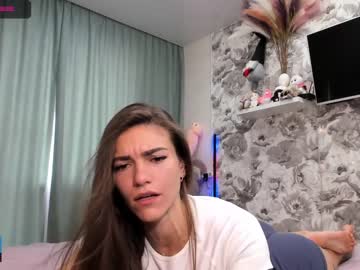 webcam girl joconda capture image #2482995