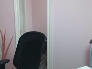 cosplay cam girl lila_page image #1112247