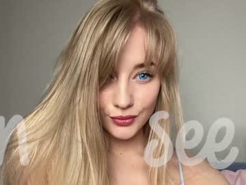 cosplay cam girl emma_lov2 image #3150517