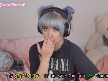 cosplay cam girl evelynpiers image #133707