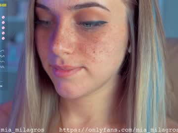 webcam girl mia_milagros capture image #962085