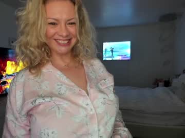 webcam girl kiradivine capture image #1302295