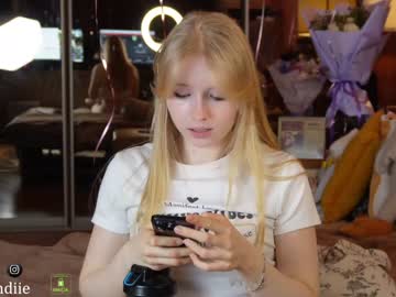 cosplay cam girl bestblondiiecb image #6269536