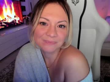 webcam girl kiradivine capture image #766837