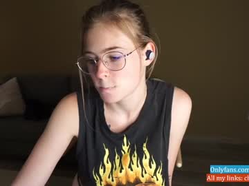 cosplay cam girl chloewildd image #4404812