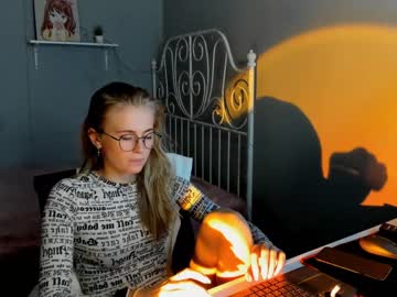cosplay cam girl linellali image #2454993