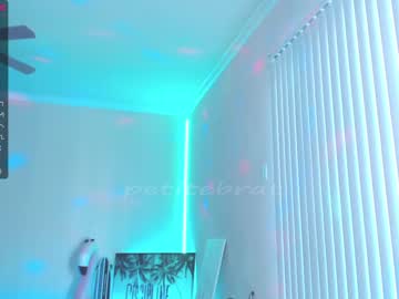 cosplay cam girl petitebrat image #1962491