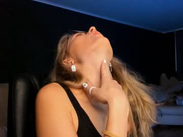 cosplay cam girl linellali image #2898395