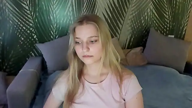 Stripchat sex cam LolaDall
